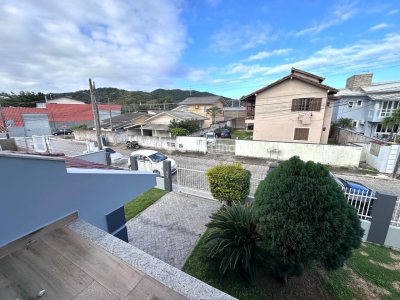 Casa à venda com 206m², 2 quartos, 1 suíte, 3 vagas no bairro Campeche em Florianópolis - Foto 16
