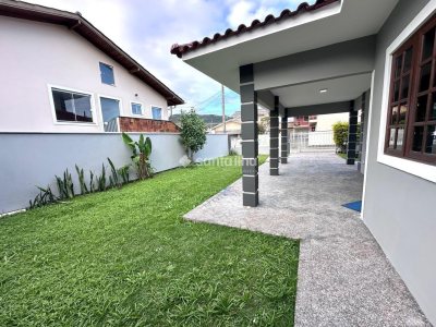 Casa à venda com 206m², 2 quartos, 1 suíte, 3 vagas no bairro Campeche em Florianópolis - Foto 5