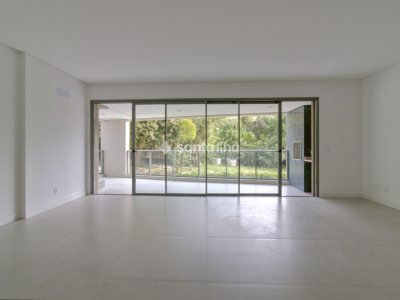 Apartamento à venda com 164m², 3 quartos, 3 suítes, 2 vagas no bairro Cacupé em Florianópolis - Foto 7