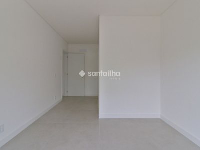 Apartamento à venda com 164m², 3 quartos, 3 suítes, 2 vagas no bairro Cacupé em Florianópolis - Foto 14