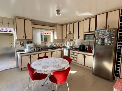 Casa à venda com 214m², 3 quartos, 1 suíte, 5 vagas no bairro Campeche em Florianópolis - Foto 6