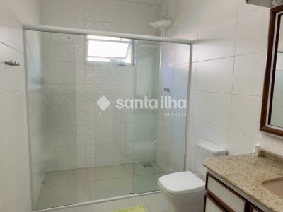 Casa à venda com 214m², 3 quartos, 1 suíte, 5 vagas no bairro Campeche em Florianópolis - Foto 12