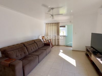 Casa à venda com 214m², 3 quartos, 1 suíte, 5 vagas no bairro Campeche em Florianópolis - Foto 4