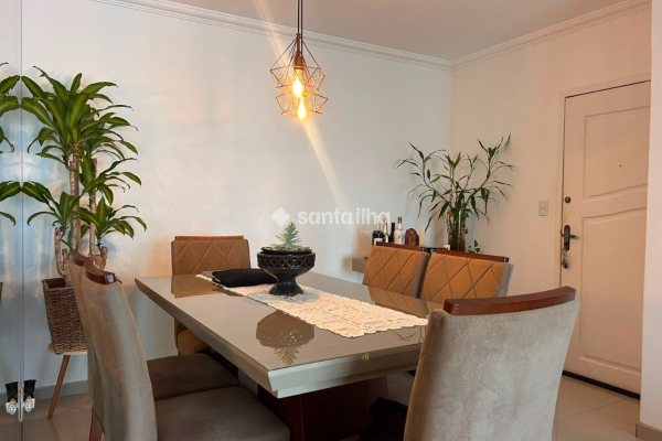 Apartamento à venda com 75m², 2 quartos, 1 suíte, 1 vaga no bairro Capoeiras em Florianópolis