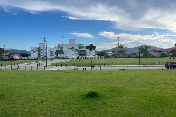 Terreno à venda com 362m² no bairro Campeche em Florianopolis