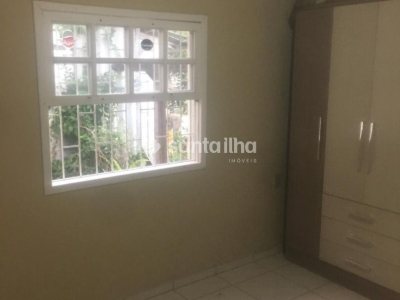 Casa à venda com 134m², 5 quartos, 1 suíte, 2 vagas no bairro Campeche em Florianópolis - Foto 10