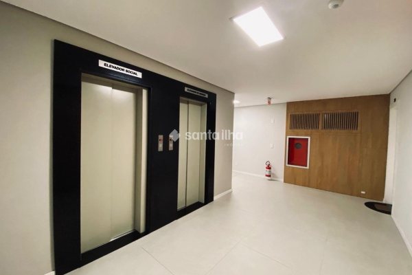 Apartamento à venda com 84m², 3 quartos, 1 suíte, 1 vaga no bairro Centro em Florianópolis
