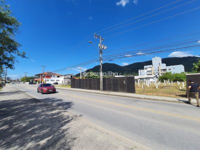 Terreno à venda com 748m² no bairro Ribeirão da Ilha em Florianópolis - Foto 4