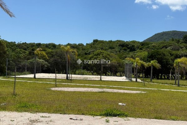 Terreno à venda com 361m² no bairro Rio Vermelho em Florianópolis