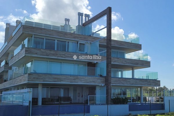 Apartamento à venda com 113m², 2 quartos, 1 suíte, 2 vagas no bairro Morro das Pedras em Florianópolis