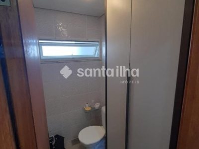 Casa à venda com 153m², 3 quartos, 1 suíte, 2 vagas no bairro Ribeirão da Ilha em Florianópolis - Foto 10