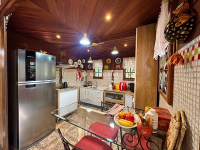 Casa à venda com 79m², 3 quartos, 2 vagas no bairro Campeche em Florianópolis - Foto 11