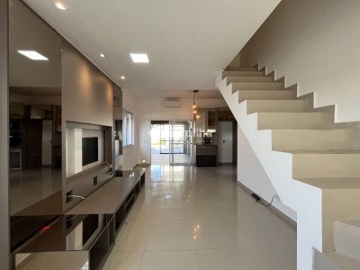 Casa à venda com 123m², 3 quartos, 1 suíte, 2 vagas no bairro Ribeirão da Ilha em Florianópolis - Foto 3