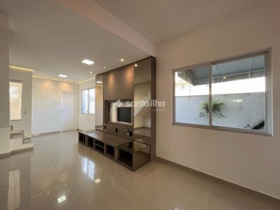 Casa à venda com 123m², 3 quartos, 1 suíte, 2 vagas no bairro Ribeirão da Ilha em Florianópolis - Foto 5