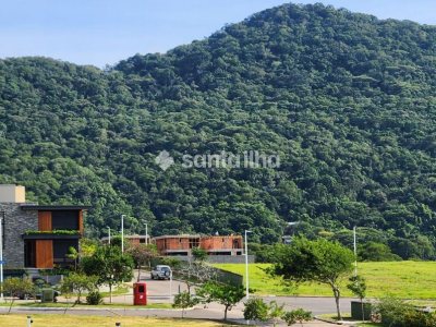 Casa à venda com 365m², 4 quartos, 4 suítes, 4 vagas no bairro Lagoa da Conceição em Florianópolis - Foto 24
