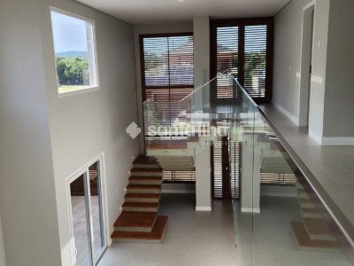 Casa à venda com 365m², 4 quartos, 4 suítes, 4 vagas no bairro Lagoa da Conceição em Florianópolis - Foto 21