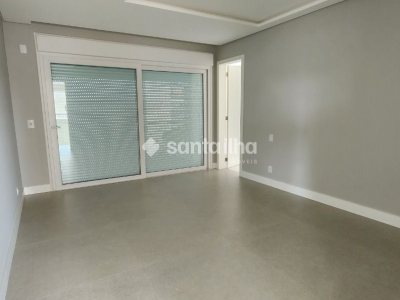 Casa à venda com 365m², 4 quartos, 4 suítes, 4 vagas no bairro Lagoa da Conceição em Florianópolis - Foto 31