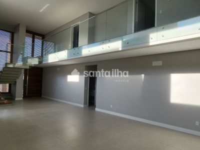 Casa à venda com 365m², 4 quartos, 4 suítes, 4 vagas no bairro Lagoa da Conceição em Florianópolis - Foto 8