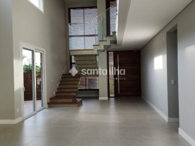 Casa à venda com 365m², 4 quartos, 4 suítes, 4 vagas no bairro Lagoa da Conceição em Florianópolis - Foto 10