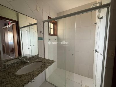 Casa à venda com 128m², 4 quartos, 1 suíte, 3 vagas no bairro Campeche em Florianópolis - Foto 19