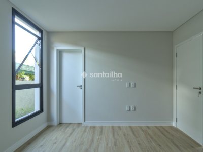 Casa em Condomínio à venda com 281m², 3 quartos, 3 suítes, 6 vagas no bairro Rio Tavares em Florianópolis - Foto 25