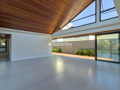 Casa em Condomínio à venda com 281m², 3 quartos, 3 suítes, 6 vagas no bairro Rio Tavares em Florianópolis - Foto 9