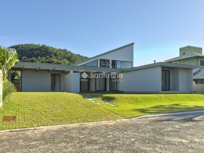 Casa em Condomínio à venda com 281m², 3 quartos, 3 suítes, 6 vagas no bairro Rio Tavares em Florianópolis - Foto 4