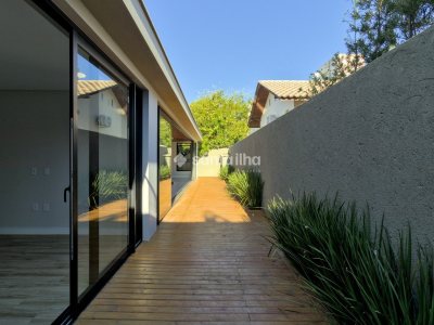 Casa em Condomínio à venda com 281m², 3 quartos, 3 suítes, 6 vagas no bairro Rio Tavares em Florianópolis - Foto 13