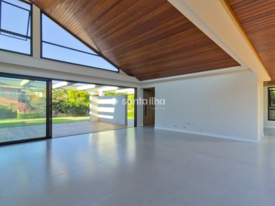 Casa em Condomínio à venda com 281m², 3 quartos, 3 suítes, 6 vagas no bairro Rio Tavares em Florianópolis - Foto 11