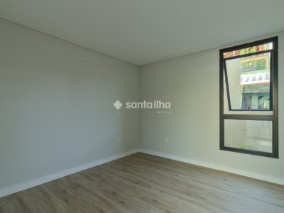Casa em Condomínio à venda com 281m², 3 quartos, 3 suítes, 6 vagas no bairro Rio Tavares em Florianópolis - Foto 26