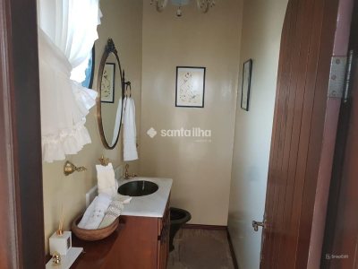 Casa à venda com 416m², 4 quartos, 2 suítes, 4 vagas no bairro Agronômica em Florianópolis - Foto 18