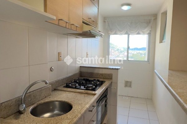 Apartamento à venda com 77m², 3 quartos, 1 suíte, 1 vaga no bairro Costeira do Pirajubaé em Florianópolis