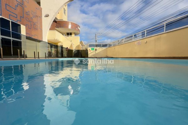 Apartamento à venda com 77m², 3 quartos, 1 suíte, 1 vaga no bairro Costeira do Pirajubaé em Florianópolis