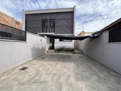 Casa para alugar com 201m², 3 quartos, 1 suíte, 2 vagas no bairro Campeche em Florianópolis - Foto 26