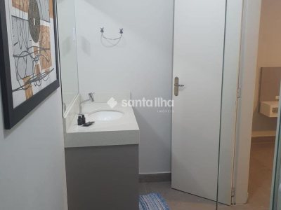 Casa à venda com 300m², 4 quartos, 1 suíte, 4 vagas no bairro Rio Tavares em Florianópolis - Foto 20
