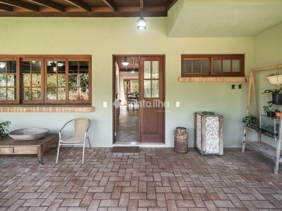 Casa para alugar com 271m², 4 quartos, 1 suíte, 2 vagas no bairro Campeche em Florianópolis - Foto 44