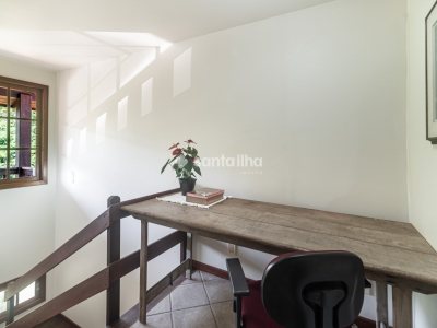 Casa para alugar com 271m², 4 quartos, 1 suíte, 2 vagas no bairro Campeche em Florianópolis - Foto 12