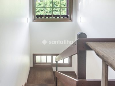 Casa para alugar com 271m², 4 quartos, 1 suíte, 2 vagas no bairro Campeche em Florianópolis - Foto 11
