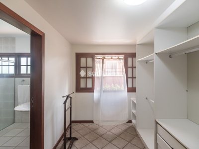 Casa para alugar com 271m², 4 quartos, 1 suíte, 2 vagas no bairro Campeche em Florianópolis - Foto 32