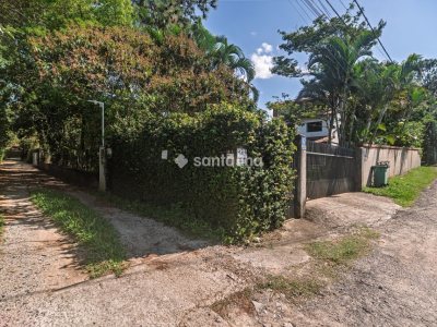 Casa para alugar com 271m², 4 quartos, 1 suíte, 2 vagas no bairro Campeche em Florianópolis - Foto 52