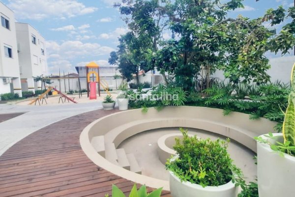 Apartamento à venda com 81m², 3 quartos, 1 suíte, 2 vagas no bairro Campeche em Florianópolis