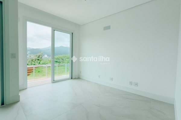 Apartamento à venda com 96m², 3 quartos, 1 suíte, 2 vagas no bairro João Paulo em Florianópolis