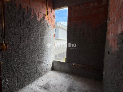 Casa à venda com 210m², 3 quartos, 3 suítes, 2 vagas no bairro Campeche em Florianópolis - Foto 15
