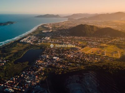 Casa à venda com 210m², 3 quartos, 3 suítes, 2 vagas no bairro Campeche em Florianópolis - Foto 16