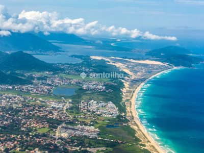 Casa à venda com 210m², 3 quartos, 3 suítes, 2 vagas no bairro Campeche em Florianópolis - Foto 17