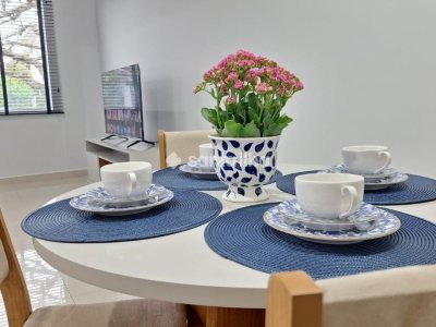 Casa à venda com 135m², 3 quartos, 1 suíte, 2 vagas no bairro Campeche em Florianópolis - Foto 6