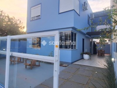 Casa à venda com 135m², 3 quartos, 1 suíte, 2 vagas no bairro Campeche em Florianópolis - Foto 2
