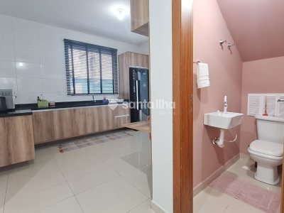Casa à venda com 135m², 3 quartos, 1 suíte, 2 vagas no bairro Campeche em Florianópolis - Foto 7
