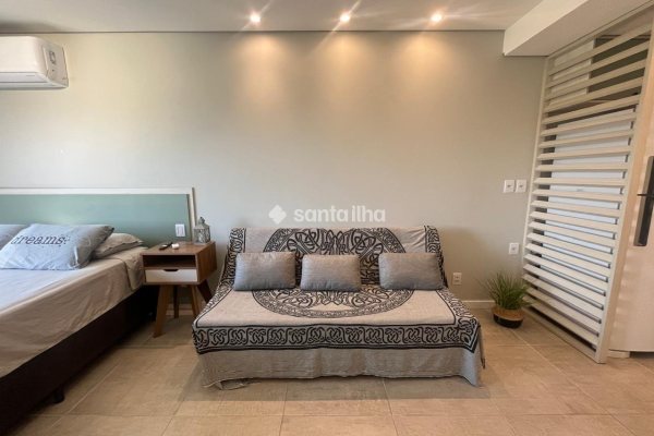Studio à venda com 38m², 1 quarto, 1 vaga no bairro Campeche em Florianópolis
