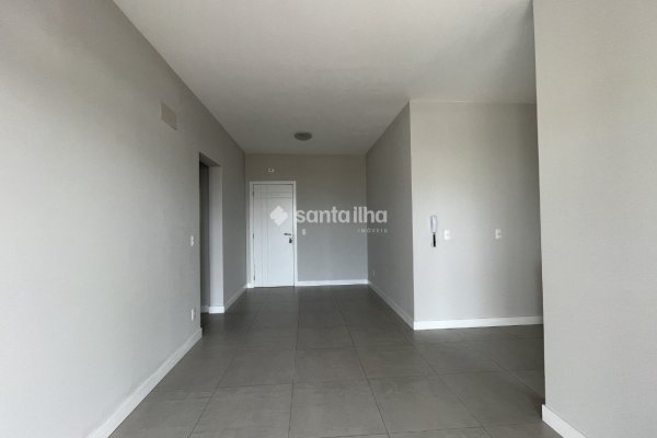 Apartamento para alugar com 80m², 2 quartos, 1 suíte, 1 vaga no bairro Campeche em Florianópolis